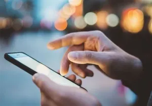 استاک کردن یا تعقیب سایبری؛ روی دیگر روابط عاطفی در شبکه‌های اجتماعی