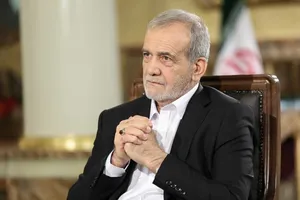 انتقاد پزشکیان از شکوری راد: اگر حرفش را ثابت کرد ما را دار بزنند