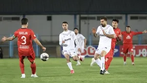 شکایت رسمی باشگاه ملوان از خداداد عزیزی و شجاع خلیل‌زاده به کمیته انضباطی