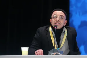 خاطره تلخ فرزین محدث از روز درگذشت مادرش