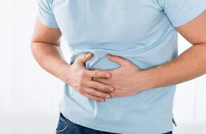 چرا در ماه رمضان ورم معده و شکم برطرف می‌شود؟