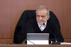 پزشکیان: برخی‌ها به اسم تولید و کارخانه، ماینر مستقر کرده بودند