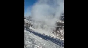 تصاویری از گردباد یخی در ژاپن