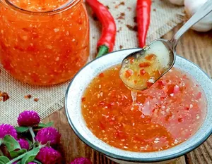 طرز تهیه سس تند و شیرین تایلندی اصل
