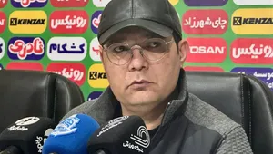 محمد ربیعی: پنالتی تراکتور دیده نشد/ از حضور هواداران در بازی بدون تماشاگر متعجبم